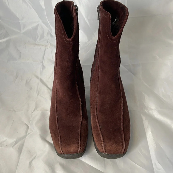 SANTANA Kylie Brown Square Toe Suede Wedge Boots Faux Fur Lined Y2K Neutral 6.5 - Picture 5 of 13